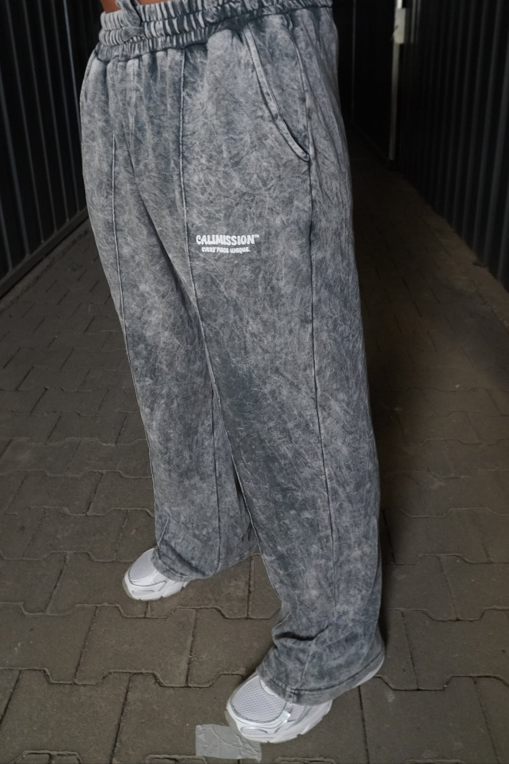 CMN Sweatpants — Washed Grey